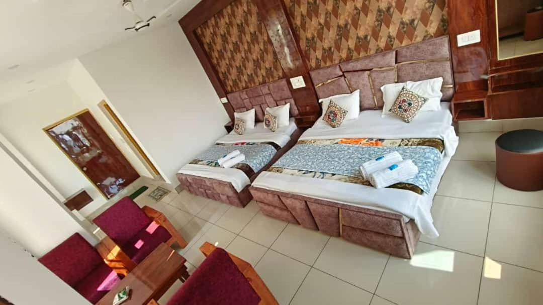 Gulmarg Gs Residency Hotel מראה חיצוני תמונה