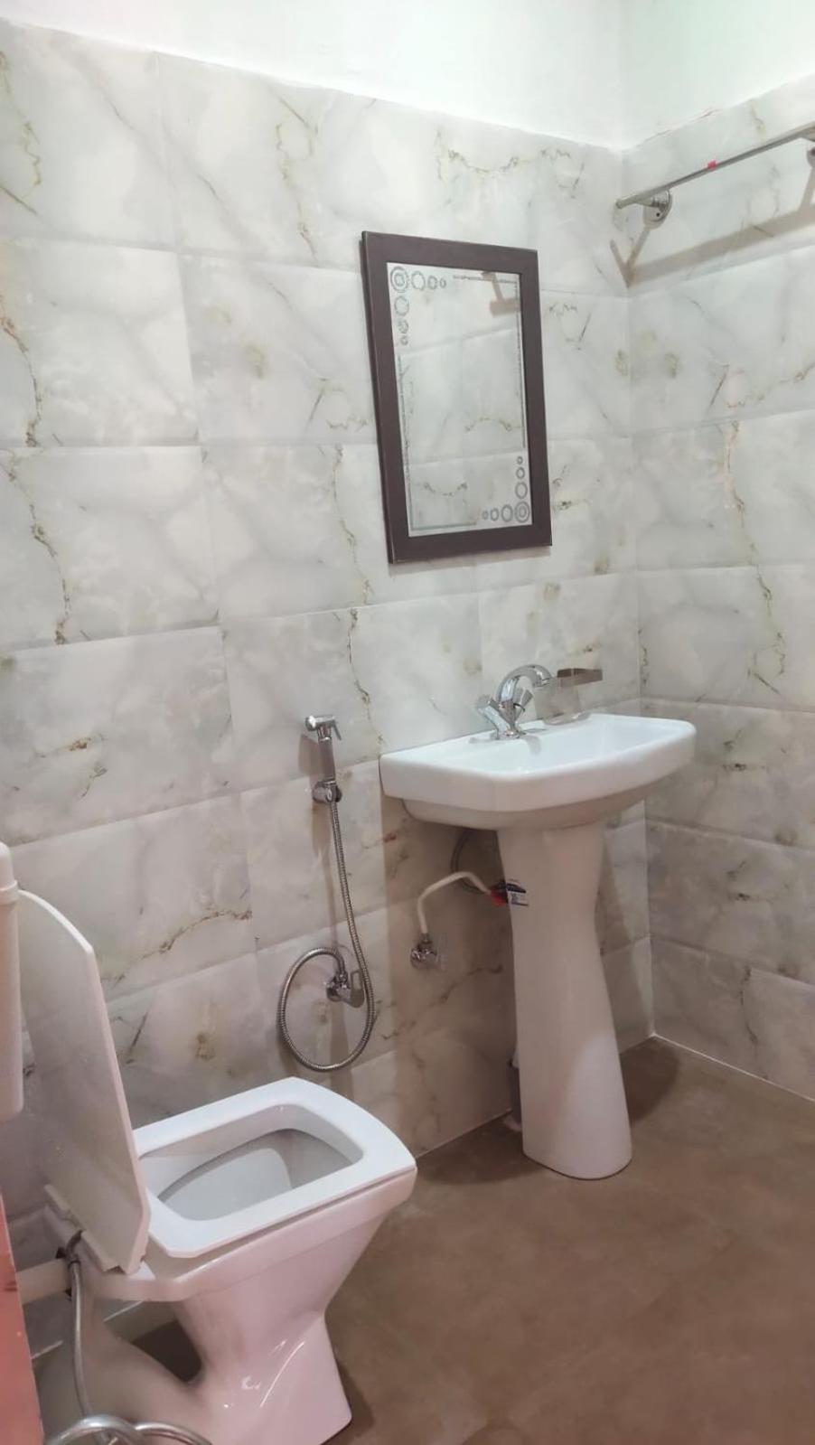 Gulmarg Gs Residency Hotel מראה חיצוני תמונה