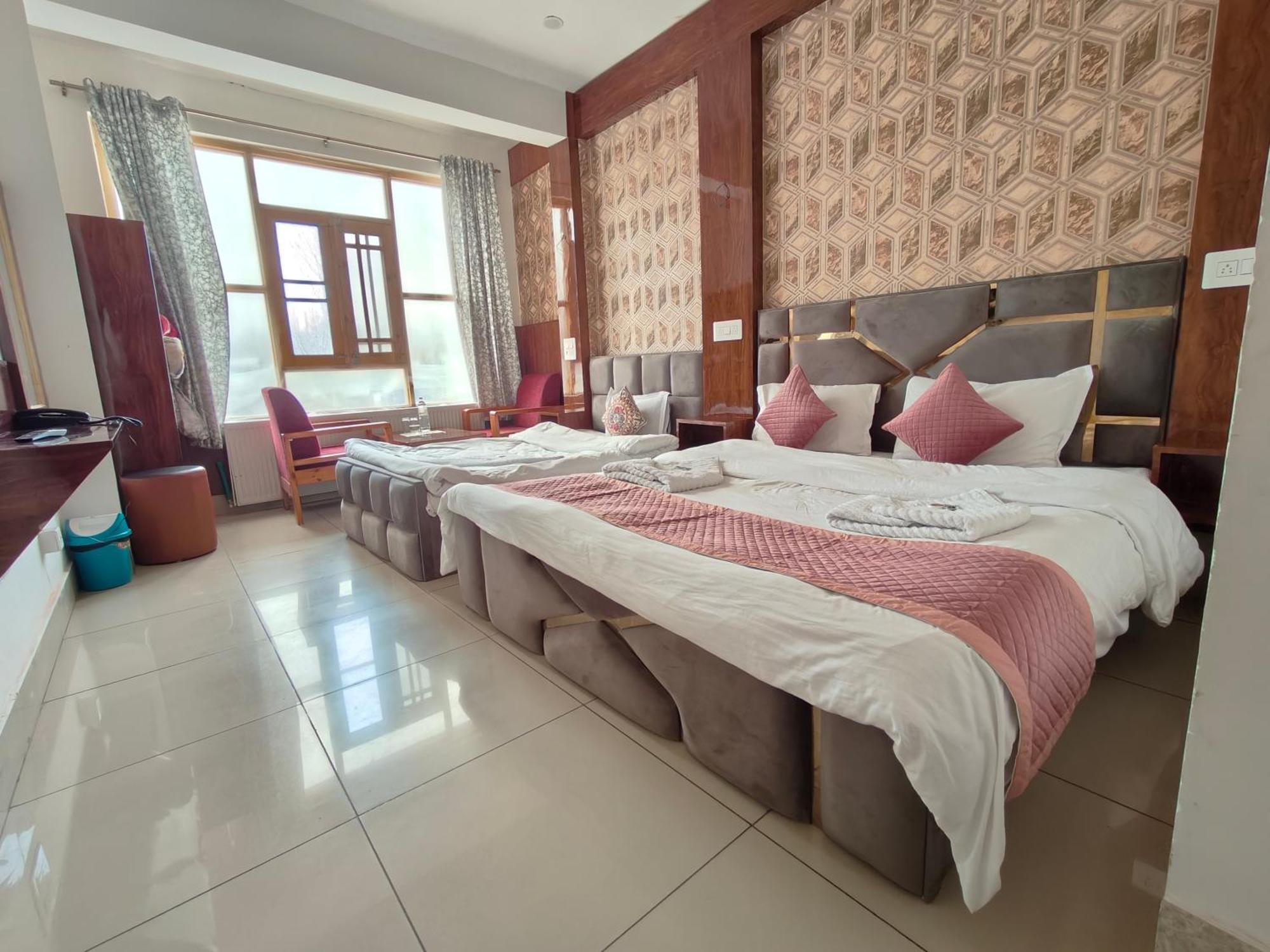 Gulmarg Gs Residency Hotel חדר תמונה